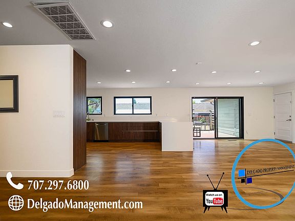 4th image of 211 Crawford Way