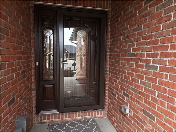2nd image of 1239 Sherwood Ct