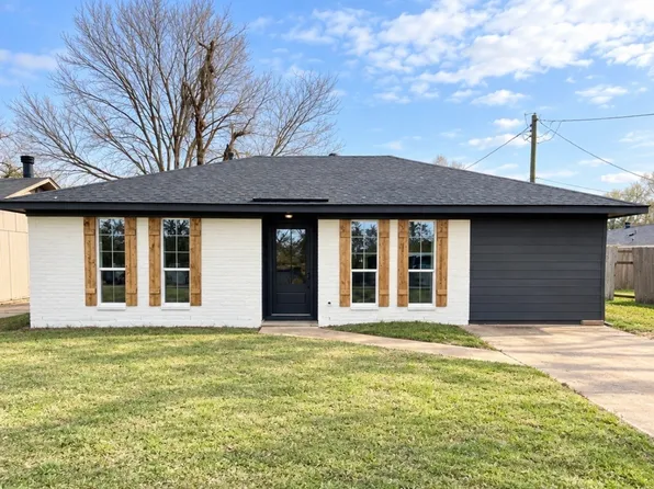 4908 Dahlia Dr, Bossier City, LA 71111