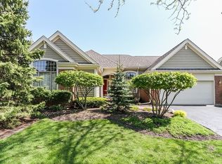 4 Doral Ct, Lake In The Hills, IL 60156