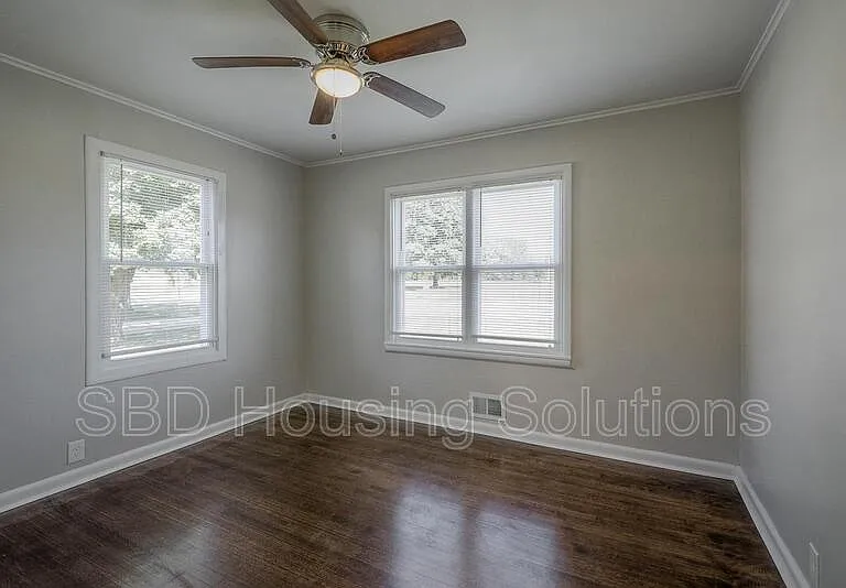 17205 E R D Mize Rd — Photo 4