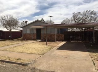 705 Hickory St, Idalou, TX 79329