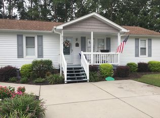 802 Mast Ct, Murrells Inlet, SC 29576