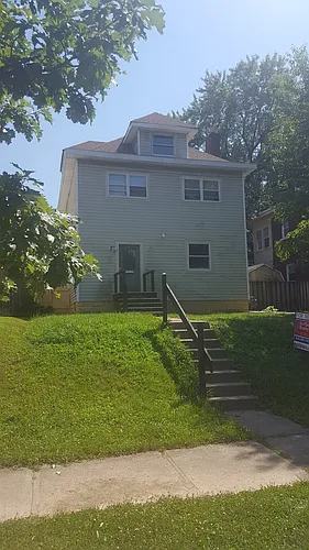 425 E 16th Ave Photo 1