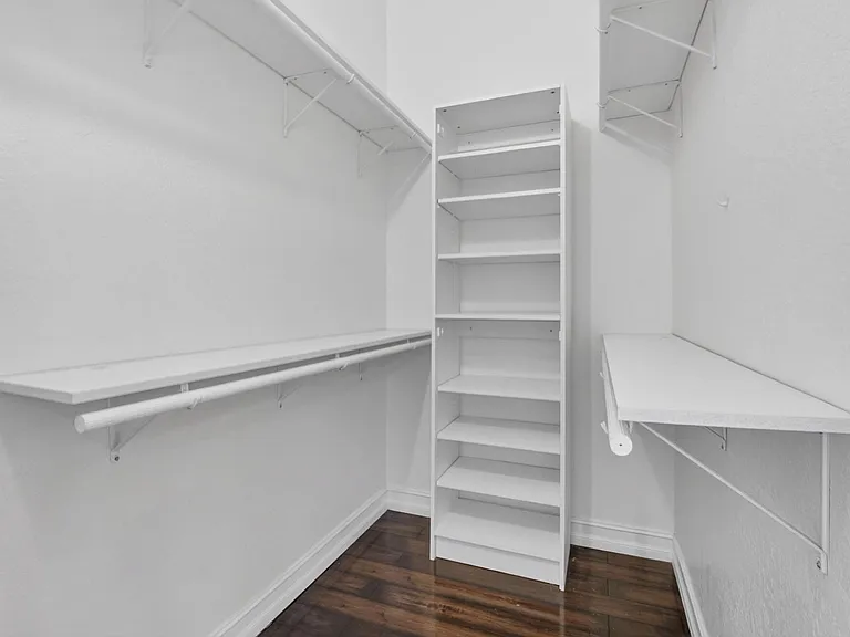 7558 Ironbridge Cir — Photo 5