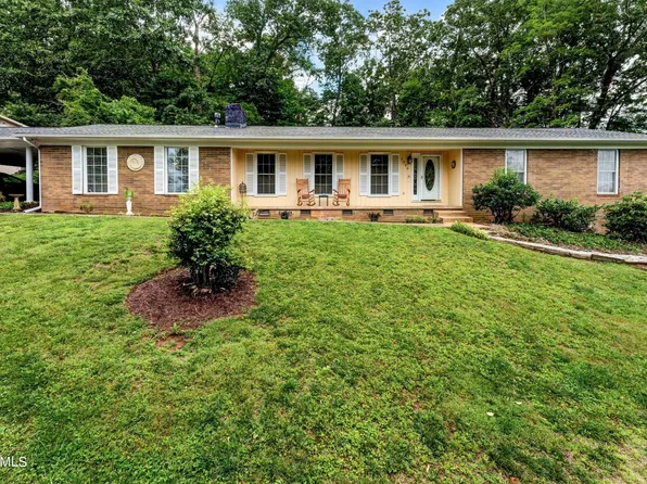 7920 Blueberry Rd, Powell, TN 37849