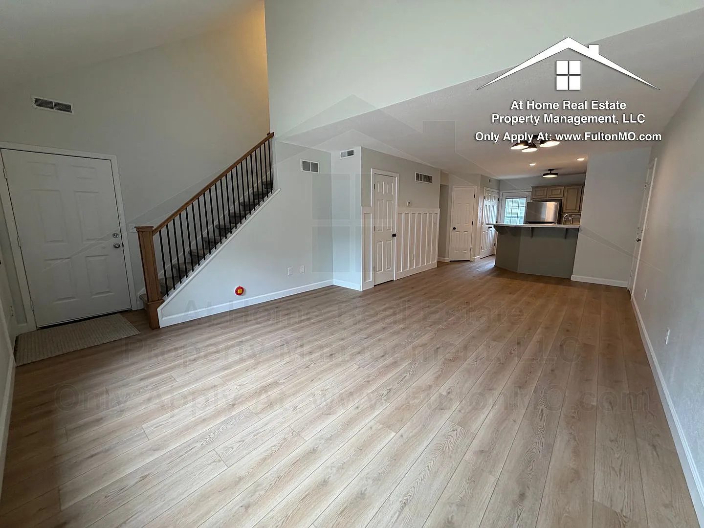 1011 Greystone Court — Photo 2