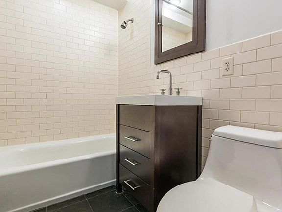 5th image of 327 E 101st St APT 5