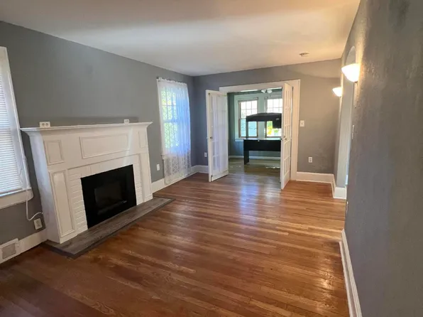 432 Harnell Ave, Oakhurst, NJ 07755