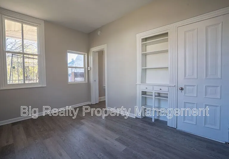 529 King St #1 — Photo 7