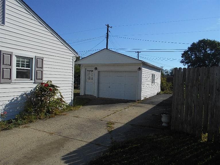 2nd image of 262 Foley Dr