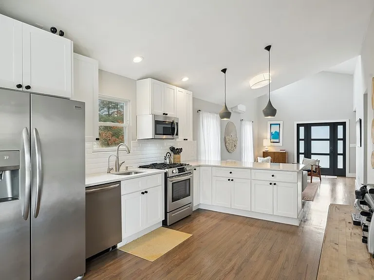 48 Seabright Ave — Photo 6