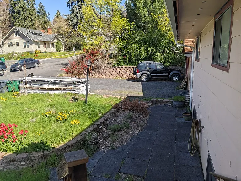 206 Cherry St — Photo 28