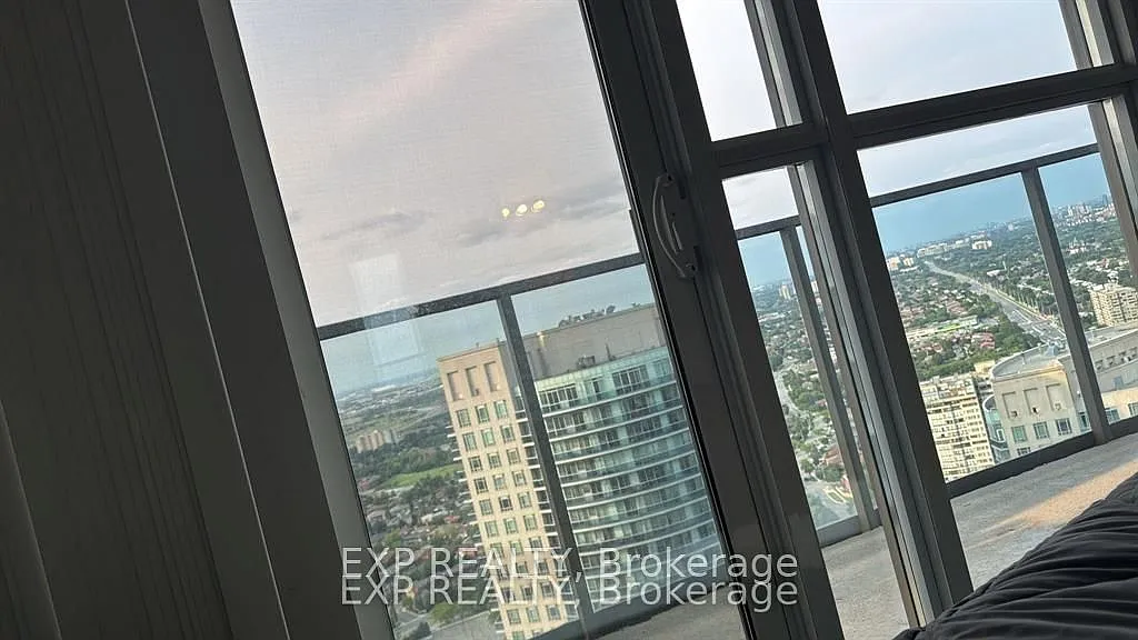 2 bed, $2,900 — Photo 1