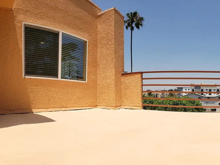 Academy Terrace — Photo 46