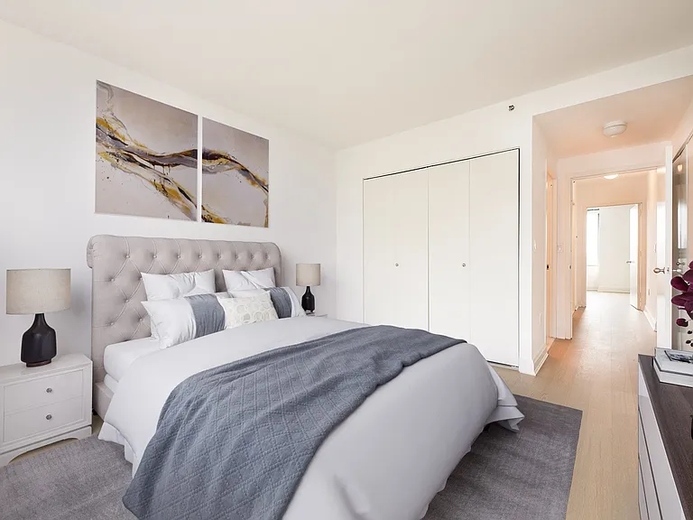 222 E 34th St #2425 — Photo 7