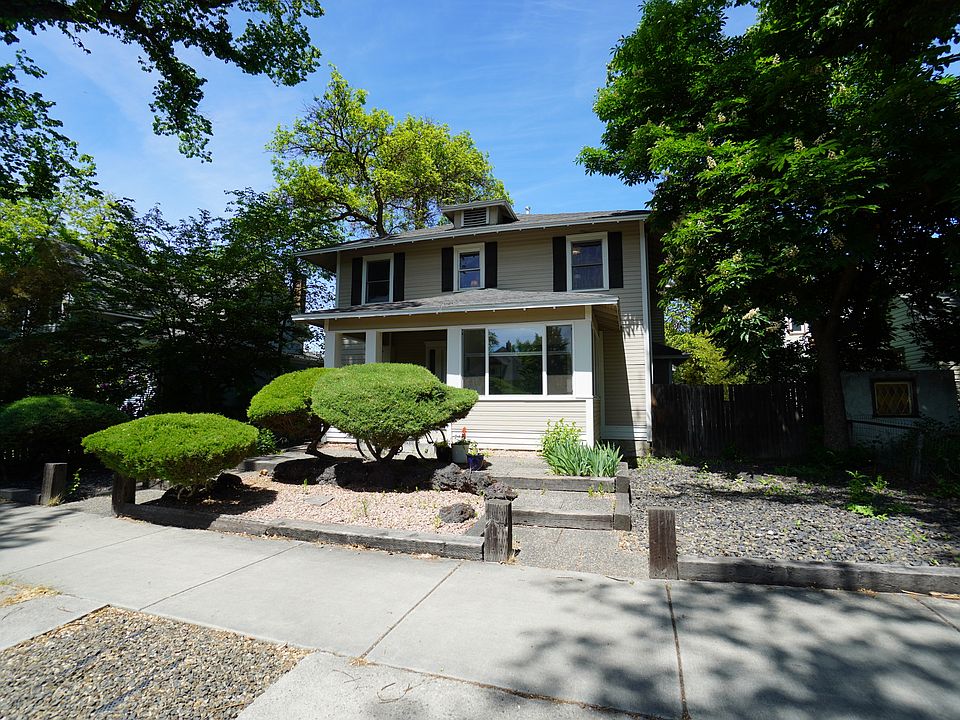 1st image of 612 E Jefferson St #3