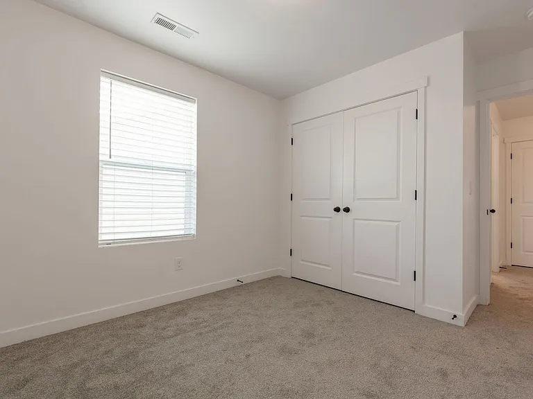 13178 S Blythswood Ln — Photo 14
