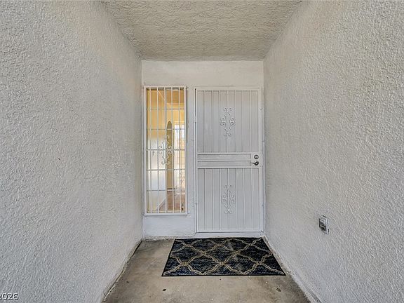 4th image of 2739 E Colton Ave #0
