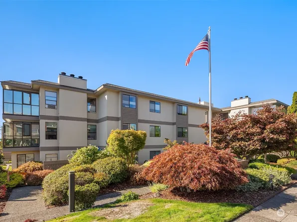 201 3rd Avenue N #213, Edmonds, WA 98020