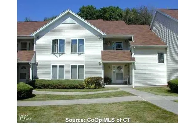10 Millbrook Ct, Newington, CT 06111