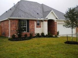 8614 Lynn Brook Ln, Mont Belvieu, TX 77523