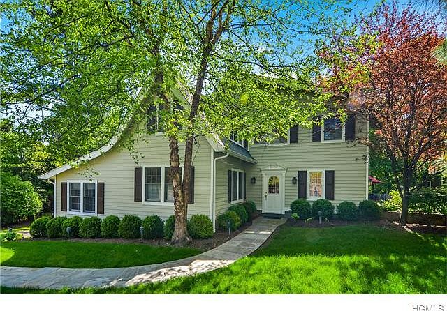 1st image of 26 Seely Pl