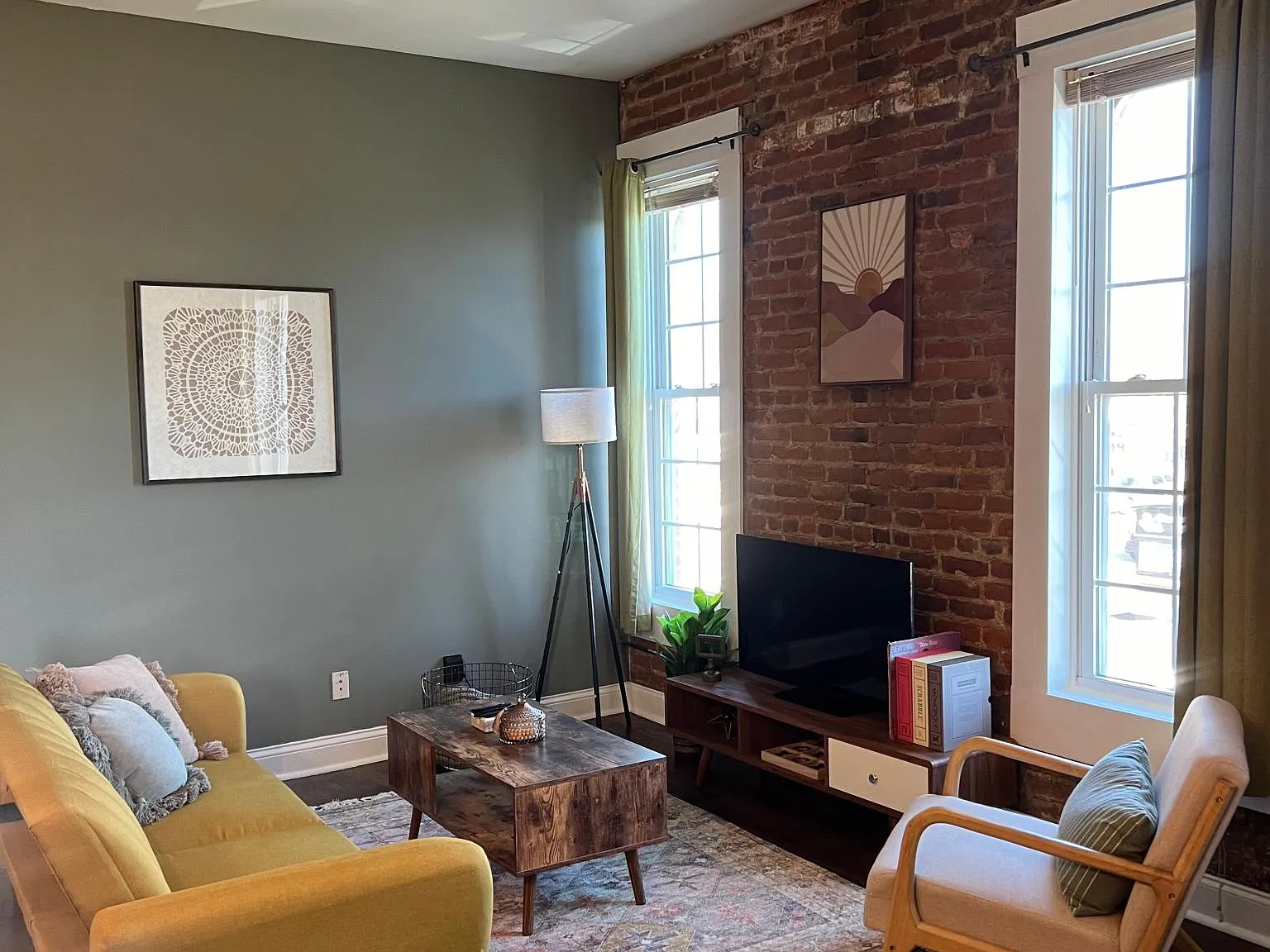 54 Lafayette St — Photo 2