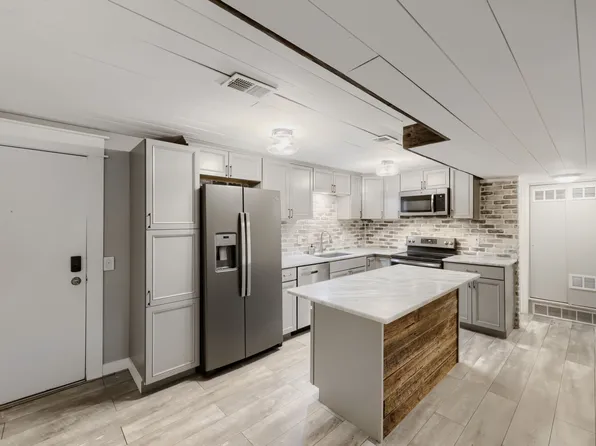1606 Cottonwood Dr APT 4, Louisville, CO 80027