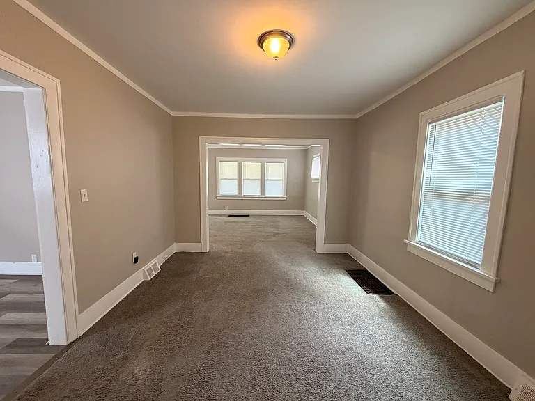 406 Utah St — Photo 4
