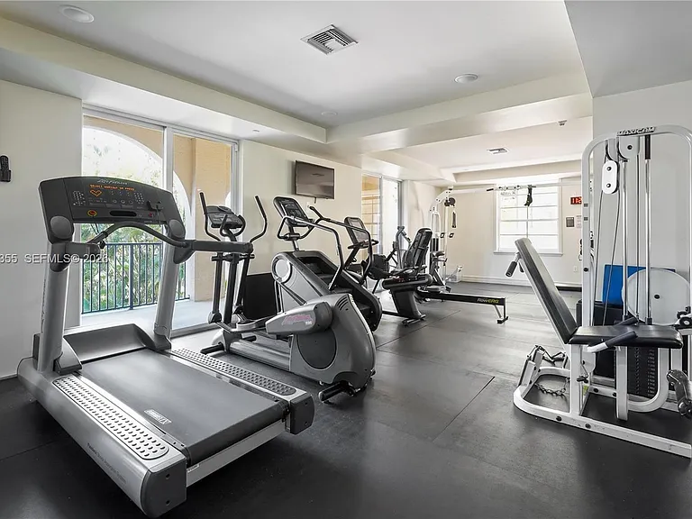 520 SE 5th Ave #2311 — Photo 35
