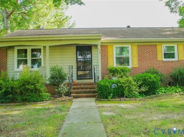 112 S Plains Dr, Petersburg, VA 23805