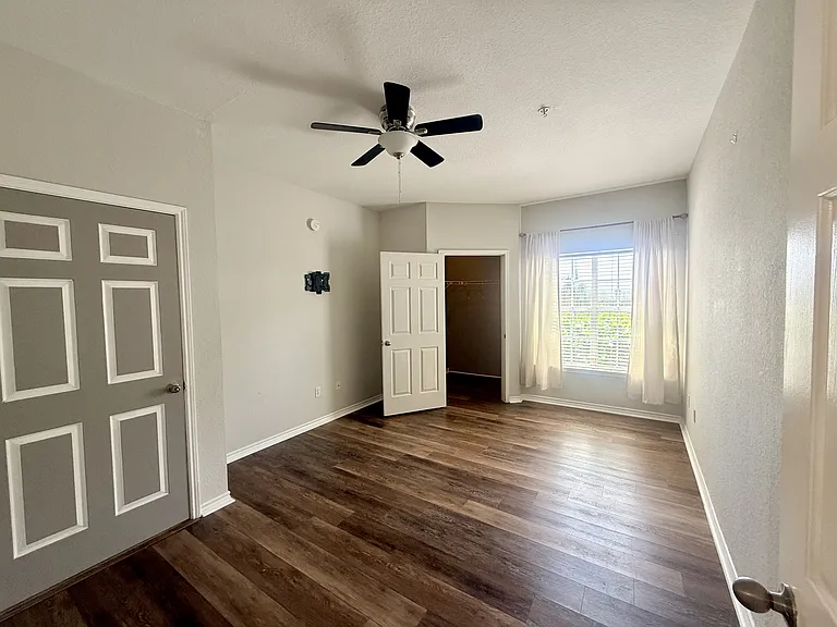 4306 Bayside Village Dr #1-102 — Photo 6