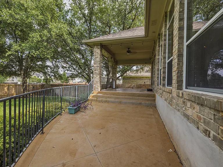 3013 Covington Pl — Photo 17
