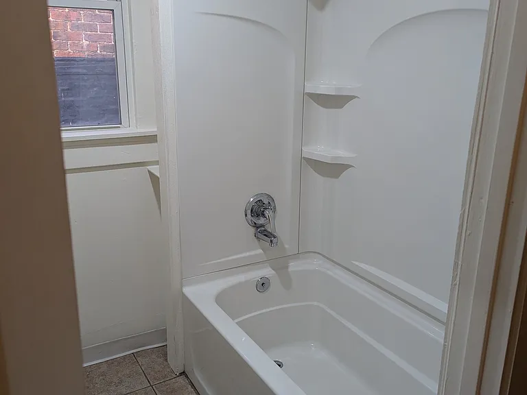 39 E Main St #1 — Photo 11