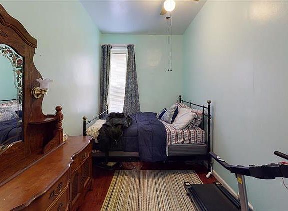 2nd image of 2903 N Park Ave