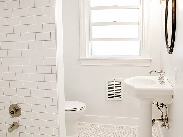 1627 W 9th Ave #B — Photo 6