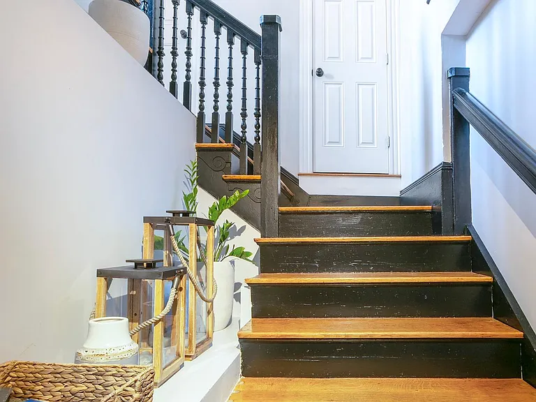 26 Adams St #4 — Photo 24