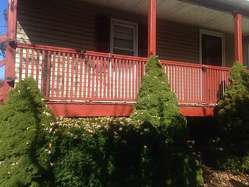 2nd image of 213 Roger Williams Ave E