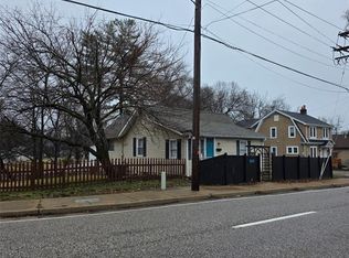 9735 Big Bend Blvd, Saint Louis, MO 63122