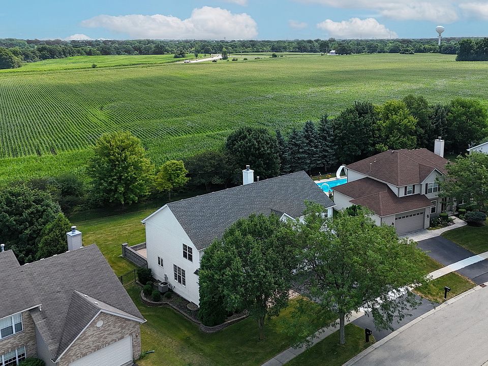 1st image of 37089 N Bonnie Brae Rd