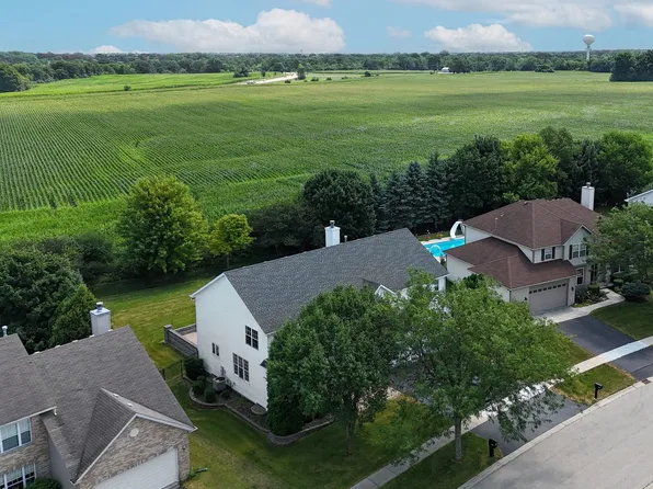 37089 N Bonnie Brae Rd, Lake Villa, IL 60046