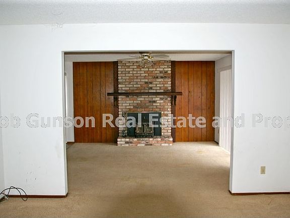 Family Room & Fireplace