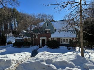 49 Metcalf St, Worcester, MA 01609