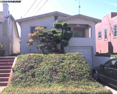 (Undisclosed Address), Albany, CA, 94706