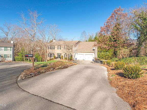 5th image of 9937 Sierra Vista Ln