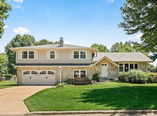 3556 S Primrose Ct, Springfield, MO 65807