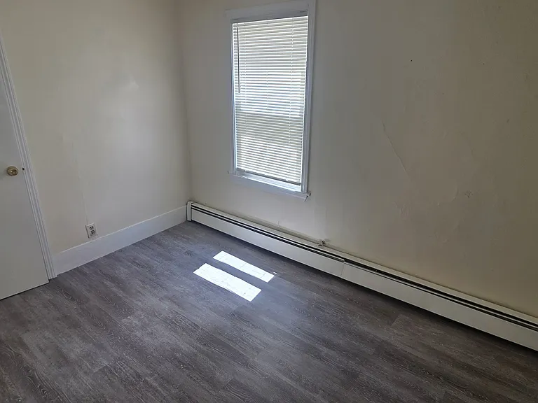 69 Newhall St #2 — Photo 1