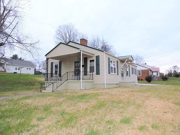 1st image of 900 Johnson Ave