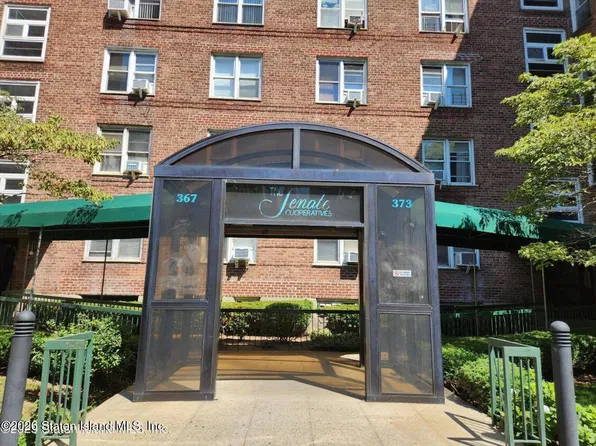 367 Southgate Ct, Brooklyn, NY 11223